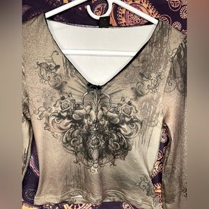 green/brown, grunge, long sleeve